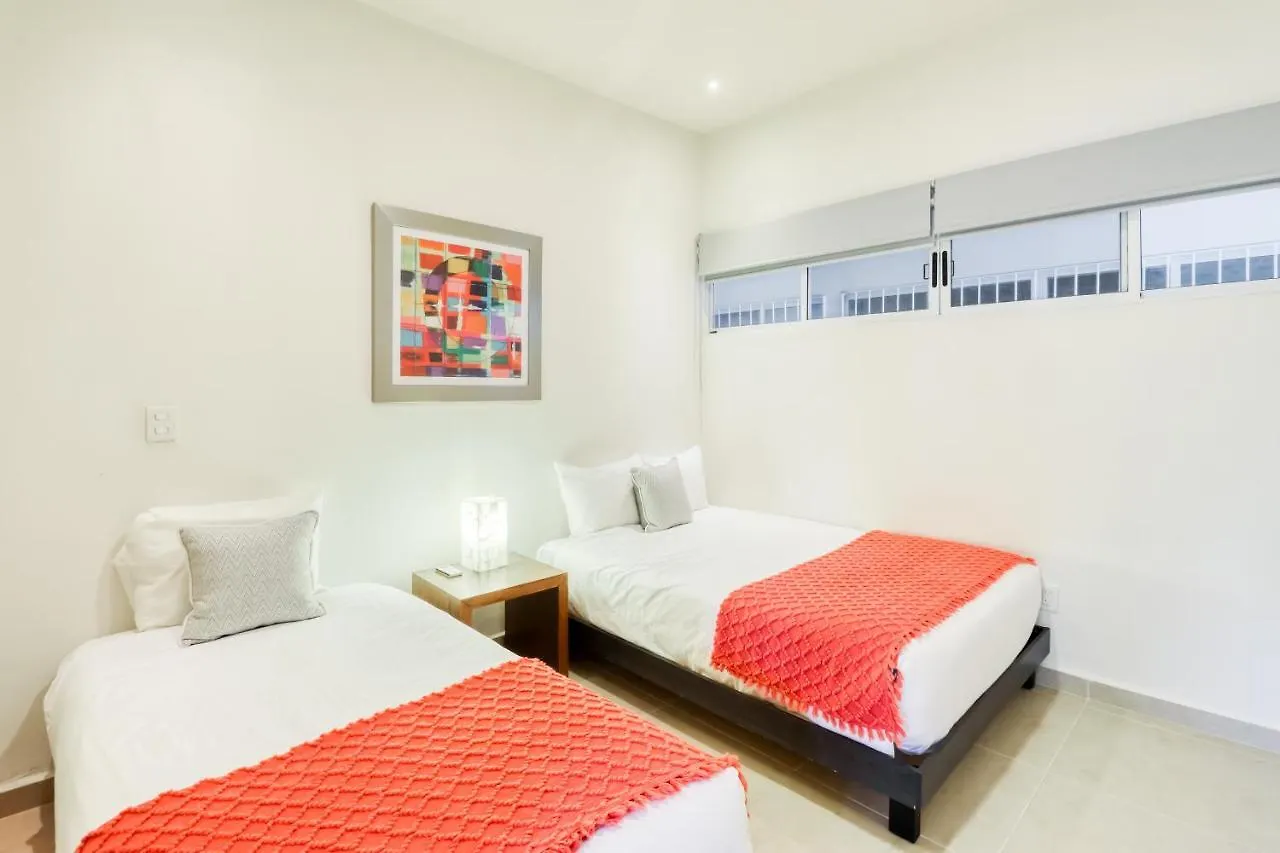 Depa De Elias 410 @ Selvanova 6C Playa del Carmen Apartment